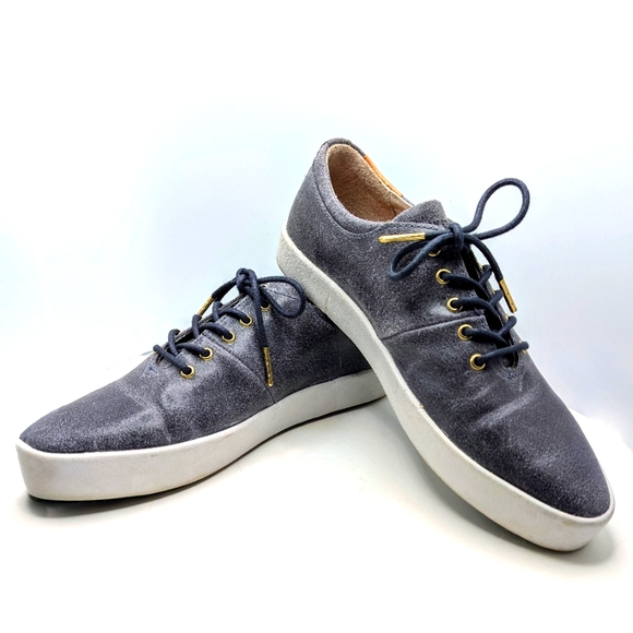Blackstone Shoes - Blackstone Classically Chic Leather Sneaker